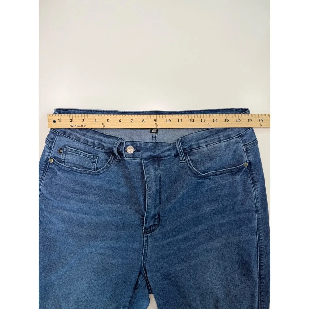 Judy Blue High Rise Skinny Jeans Medium Wash Blue Sorbtek JB88615 MD‎ Womens 20W
